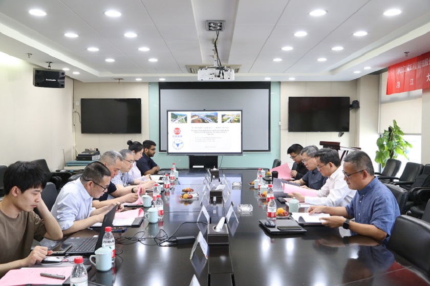开云在线手机入口与浙江大学联合培养博士后开题评审会圆满举行